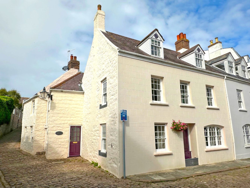 Property Image 1